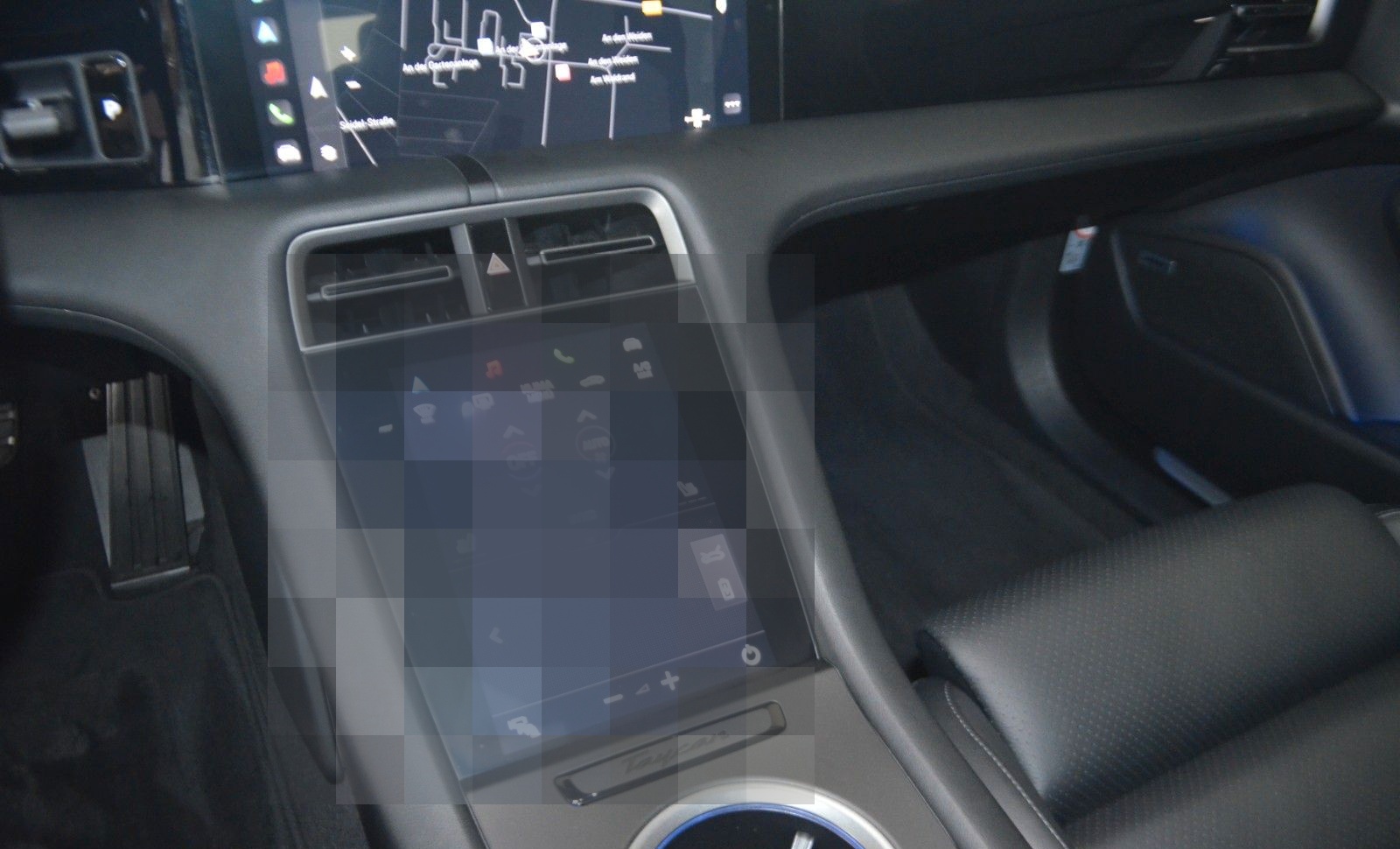 Porsche Taycan 4 S Bi-XENON / NAVI / LEDER / R-KAMERA foto 16