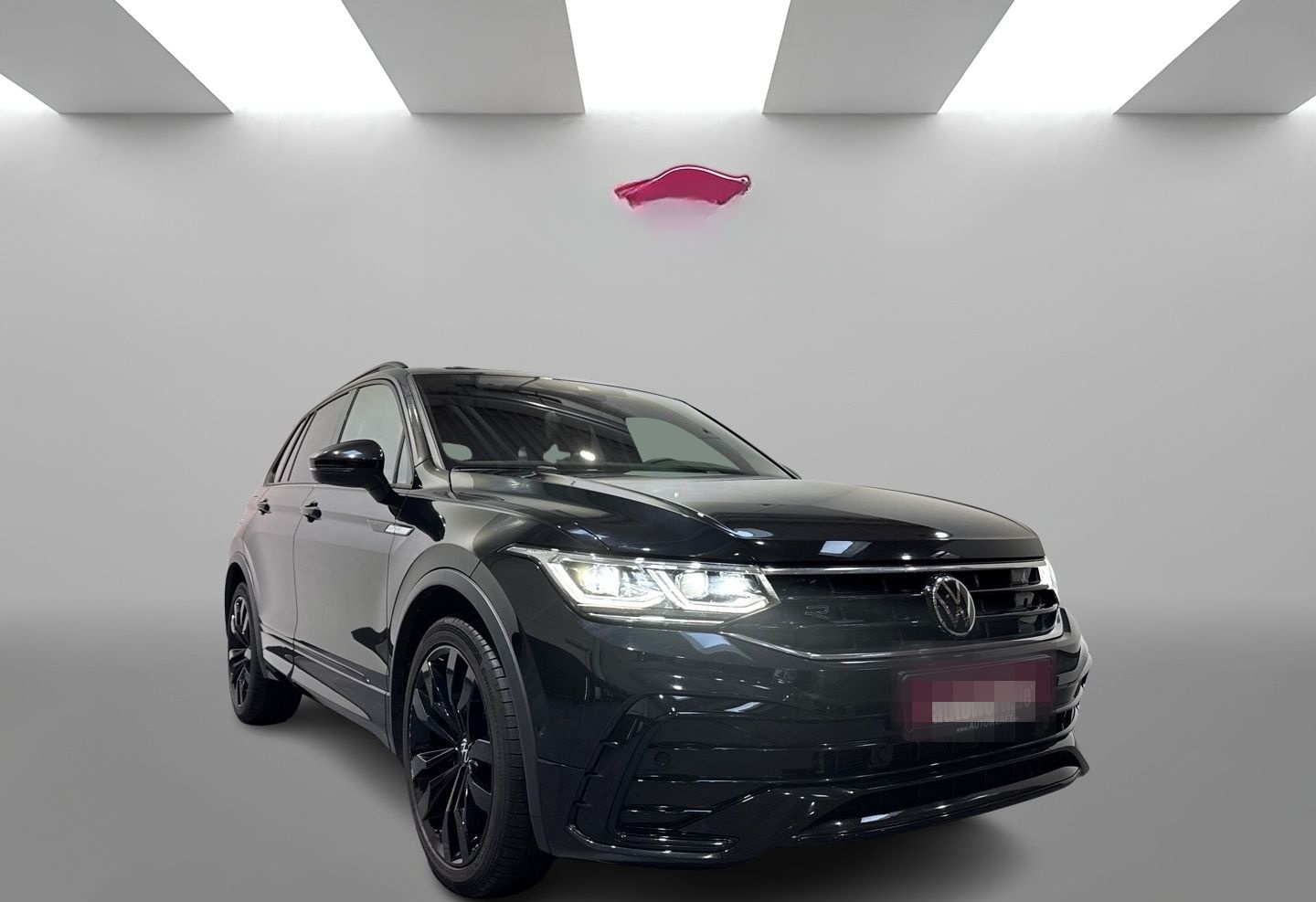 Volkswagen Tiguan 2.0 TDI 4M DSG R LINE BLACK PANO AHK 20Z  foto 6