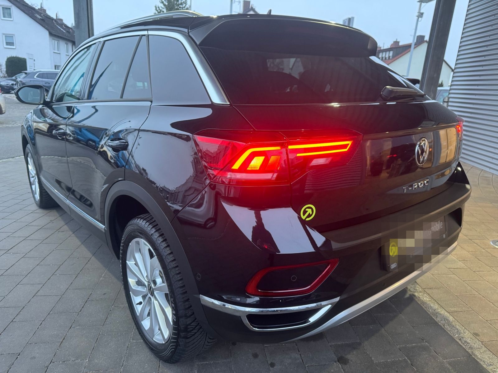Volkswagen T-Roc 1.5 TSI DSG Style AHK/LED/ACC/APP/ALLSEASO foto 7