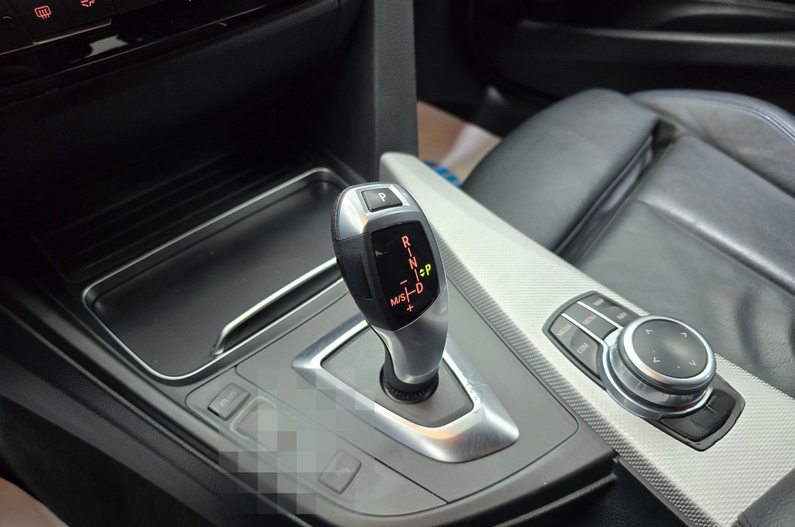 BMW 318i Touring M Sport Shadow Automatik PDC NAVI foto 20