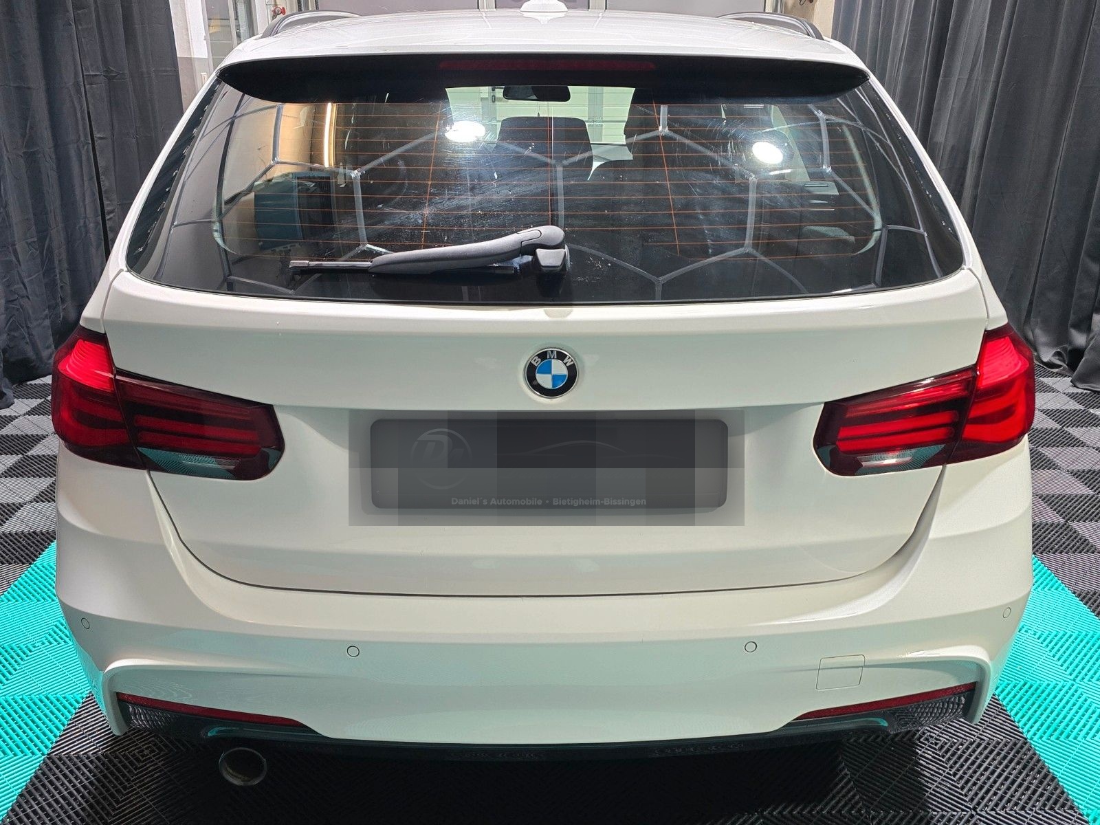 BMW 318i Touring M Sport Shadow Automatik PDC NAVI foto 6