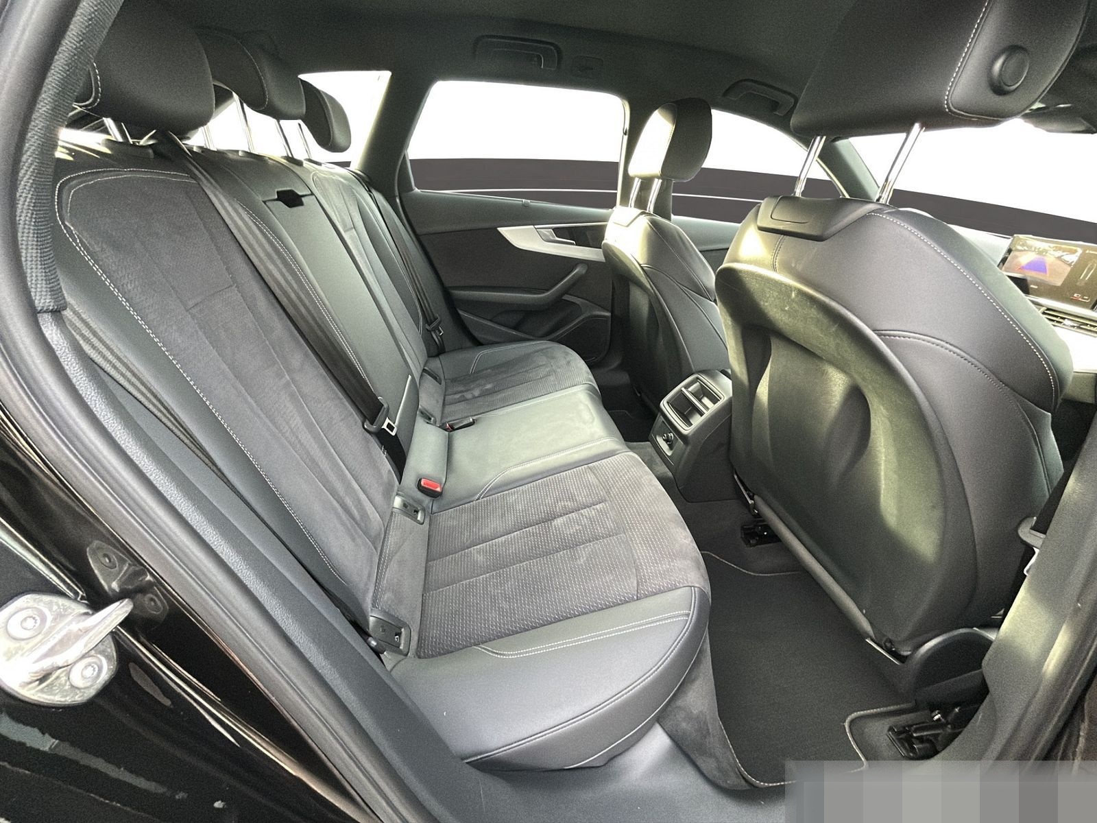 Audi S4 Avant 3.0 TDI 251 kW tiptronic AHK Stadt Navi foto 11