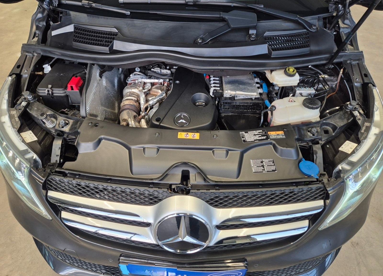 Mercedes-Benz V250 d 4MATIC LANG LEDER STANDHZ MBUX AHK 7SITZE foto 12
