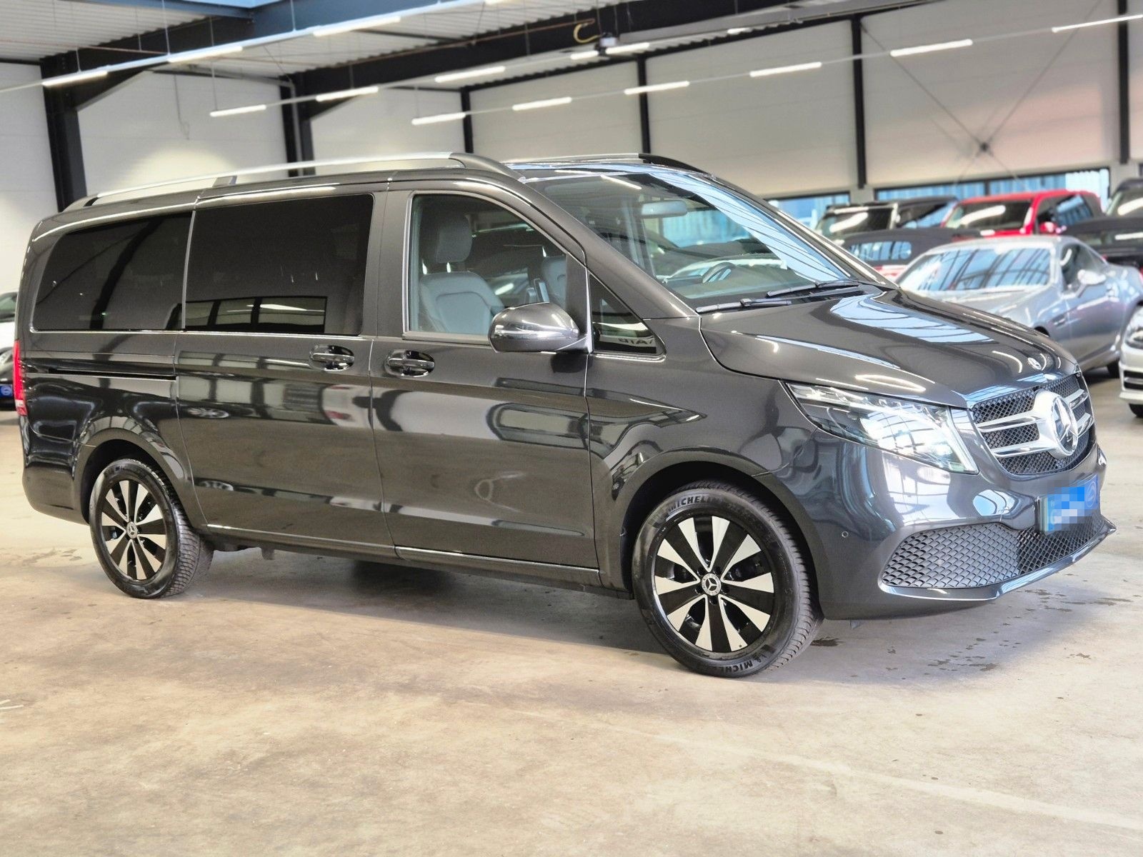 Mercedes-Benz V250 d 4MATIC LANG LEDER STANDHZ MBUX AHK 7SITZE foto 3