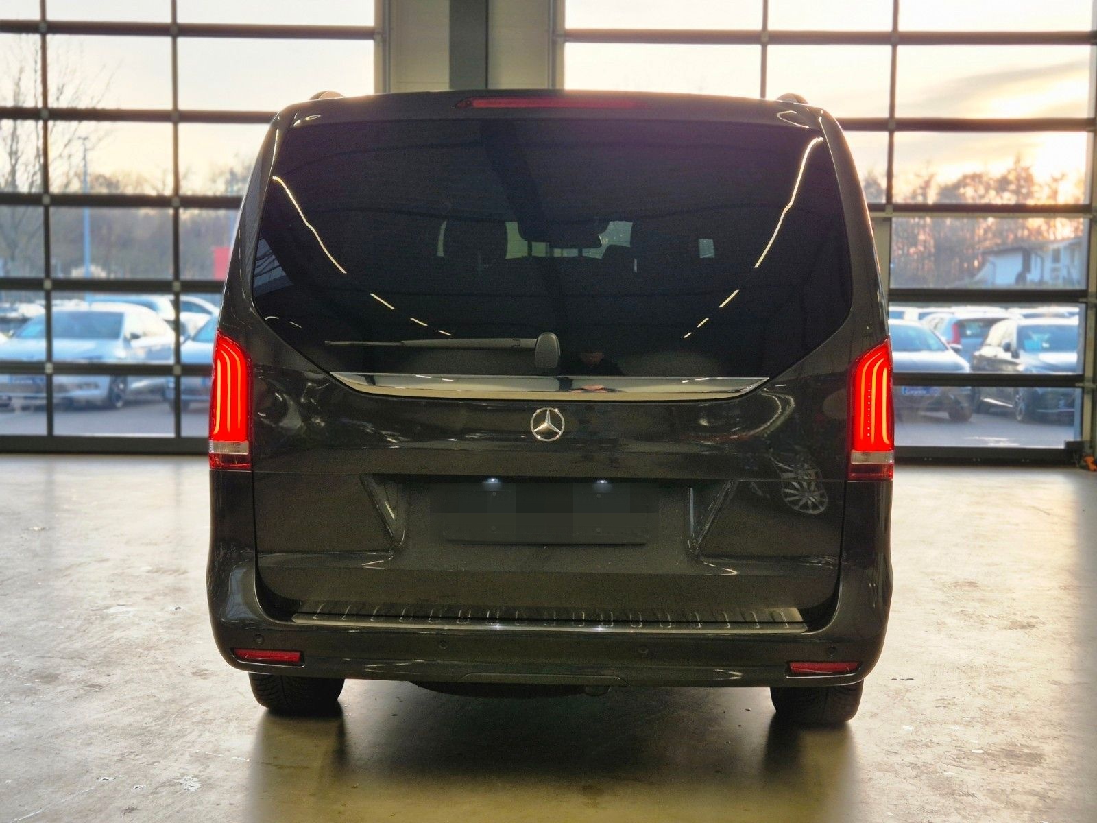 Mercedes-Benz V250 d 4MATIC LANG LEDER STANDHZ MBUX AHK 7SITZE foto 6
