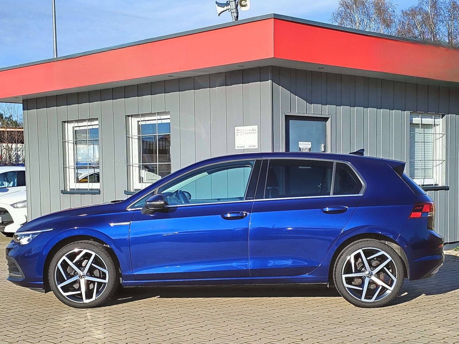 Volkswagen Golf VIII 1.5 TSI Style*HuD*App*Navi*Keyless*RFK foto 2