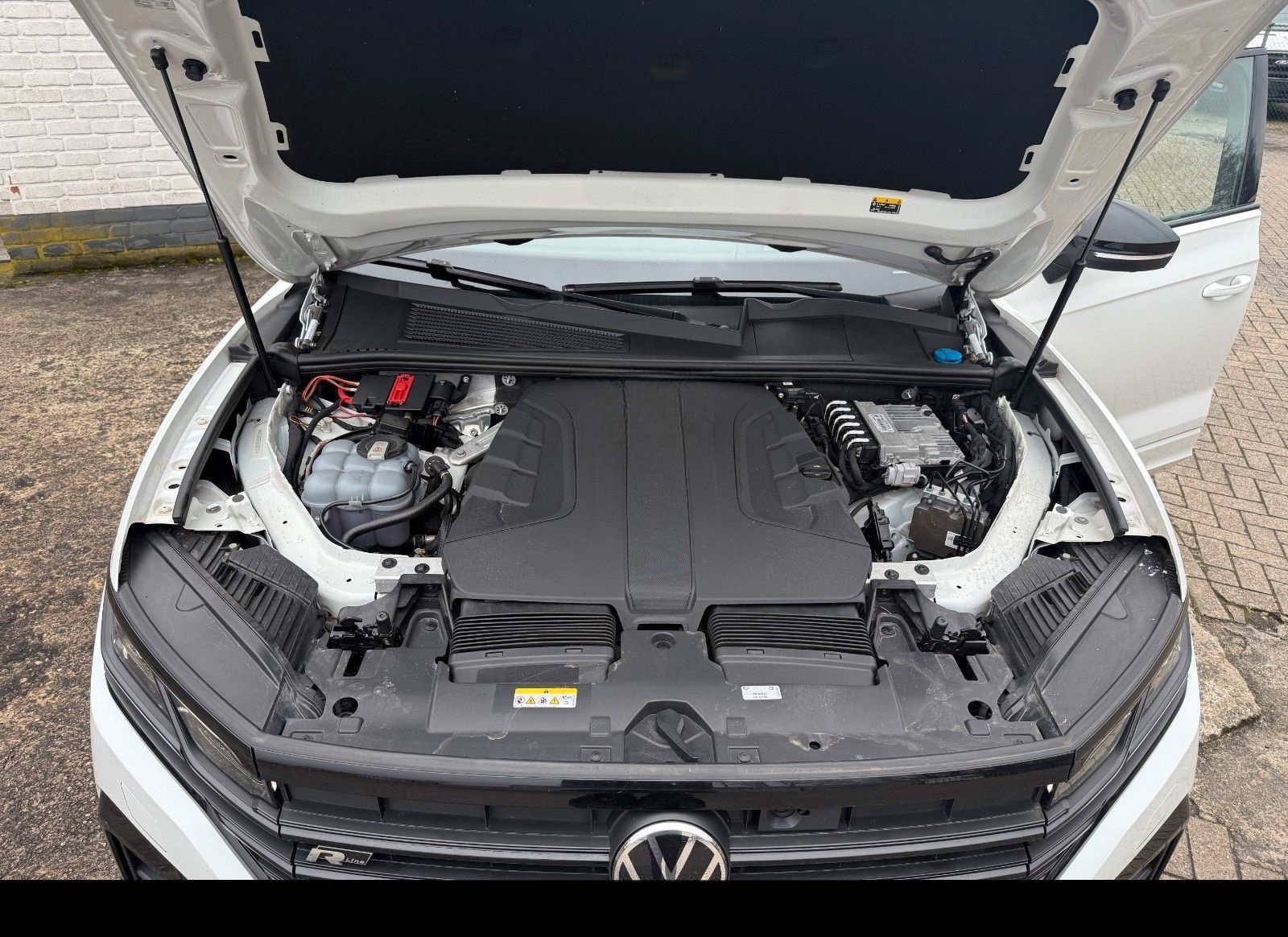 Volkswagen Touareg R-Line 4Motion Head Up Pano Volleder foto 22