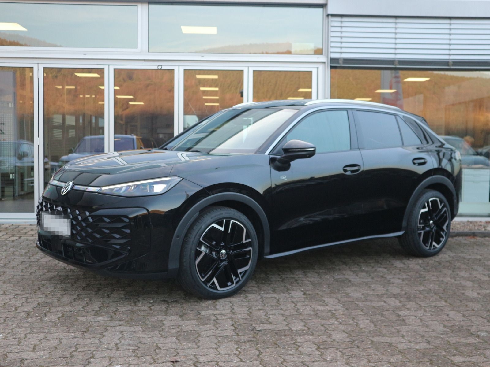 Volkswagen T-Roc R-Line 1.5 eTSI OPF (150 PS) DSG *AHK*WINT foto 2