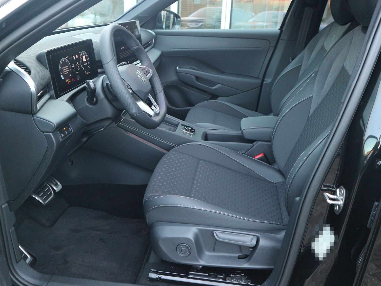 Volkswagen T-Roc R-Line 1.5 eTSI OPF (150 PS) DSG *AHK*WINT foto 5