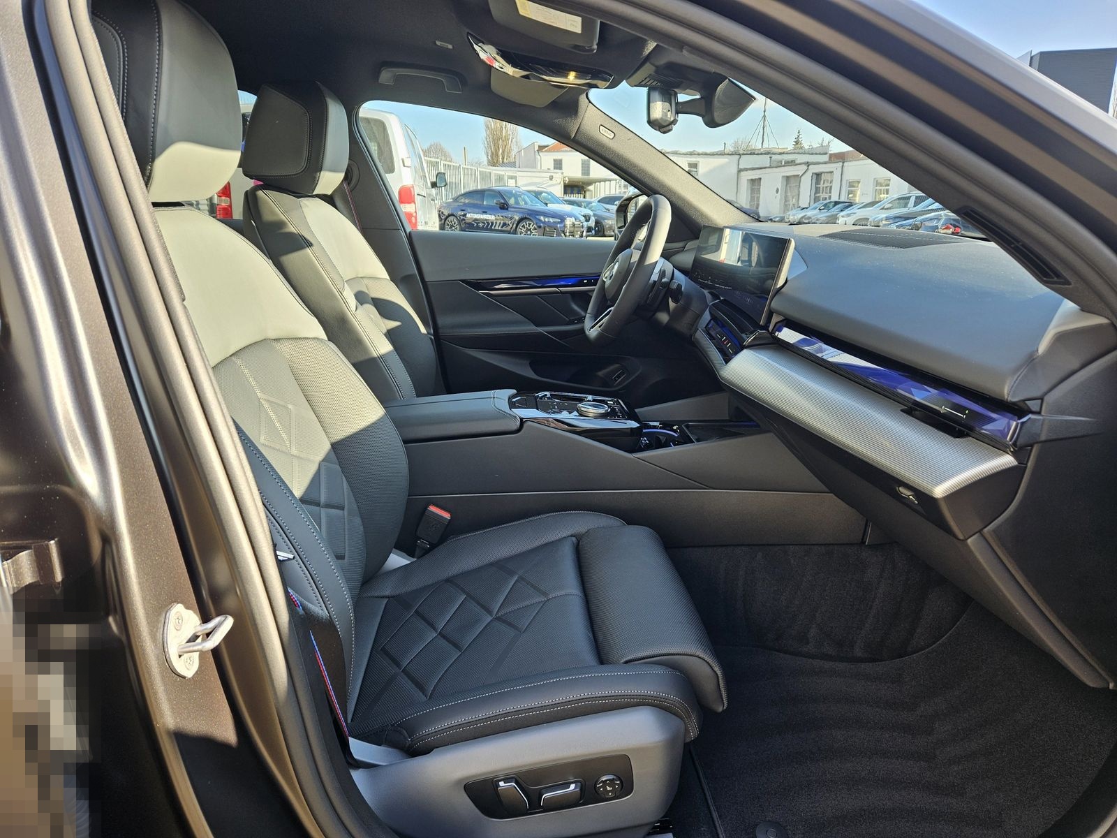 BMW 540d xDrive MSport HUD AHK Lenkradheizung foto 12