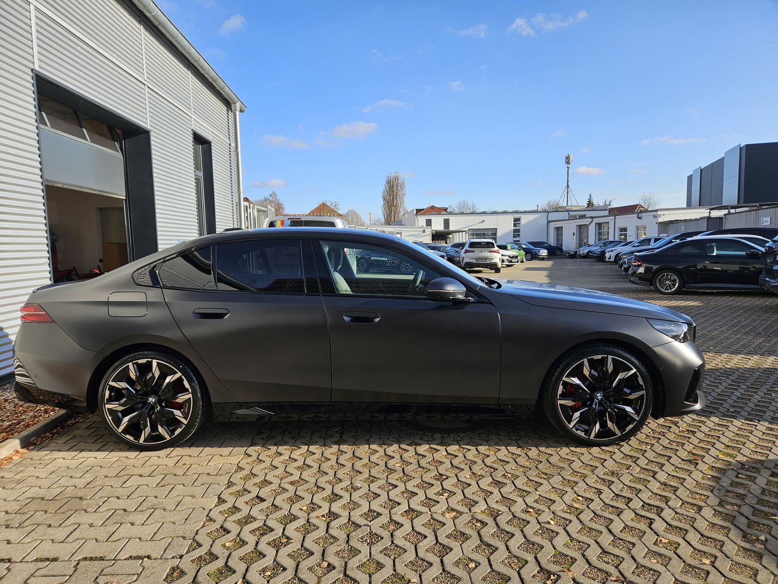 BMW 540d xDrive MSport HUD AHK Lenkradheizung foto 4