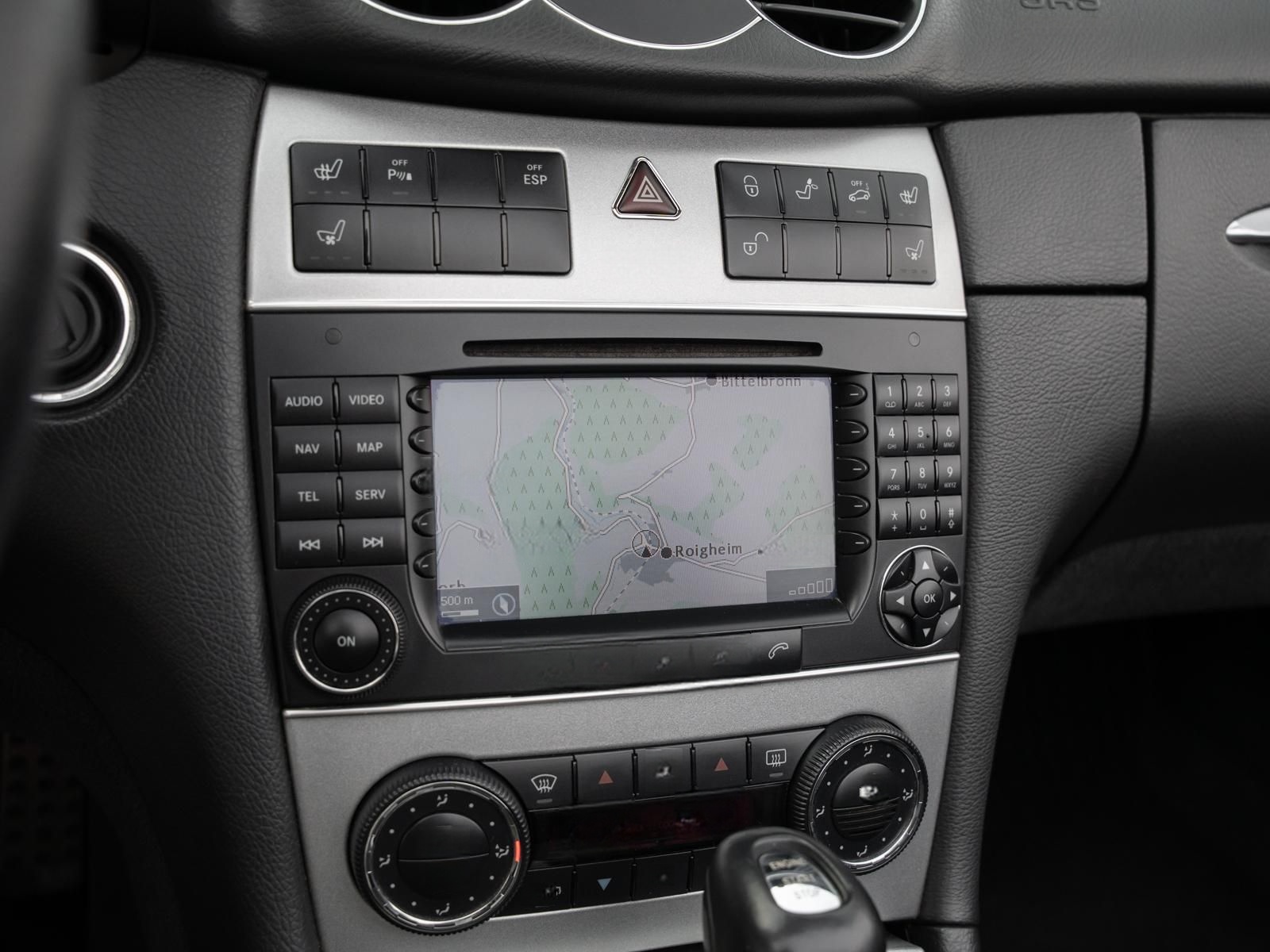 Mercedes-Benz CLK 55 AMG 5.4 V8 H&K Keyless Leder Sammlerstück foto 17