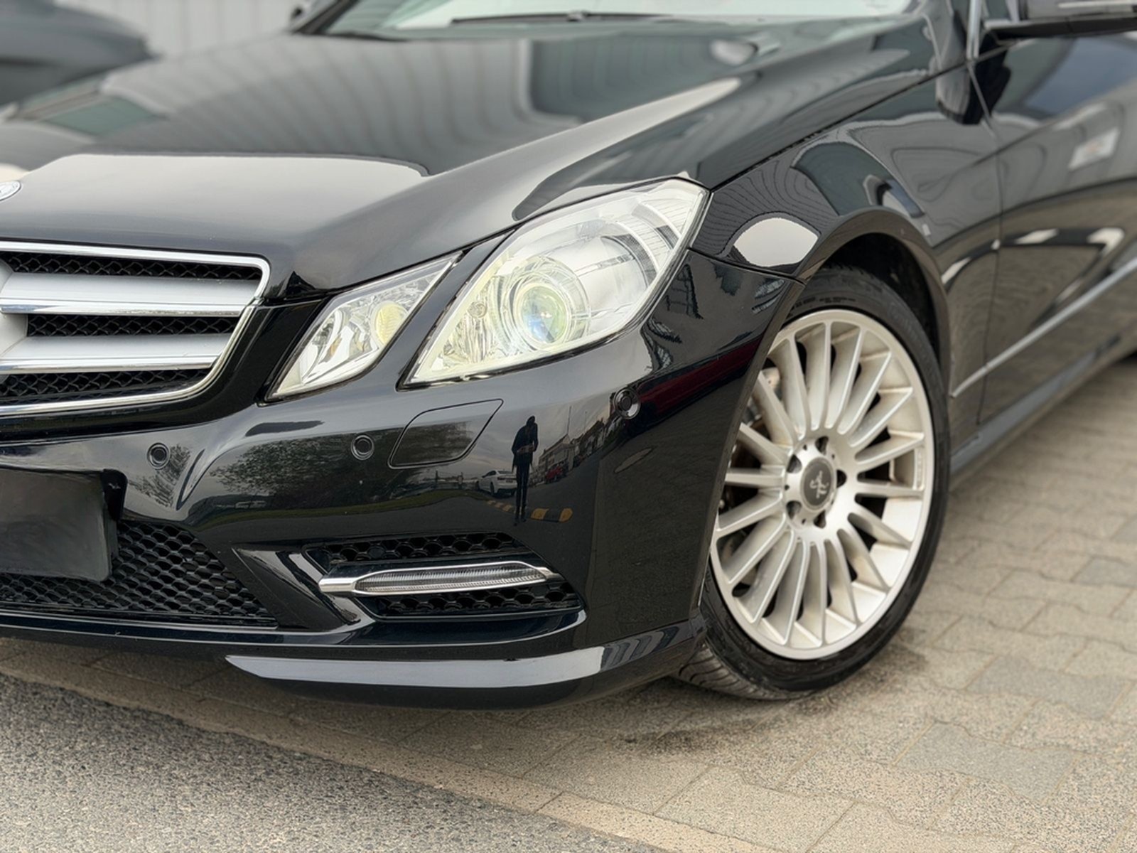 Mercedes-Benz E 250d Cabrio 7G-Tronic AMG Leder Sitz-Klima 1.H foto 2