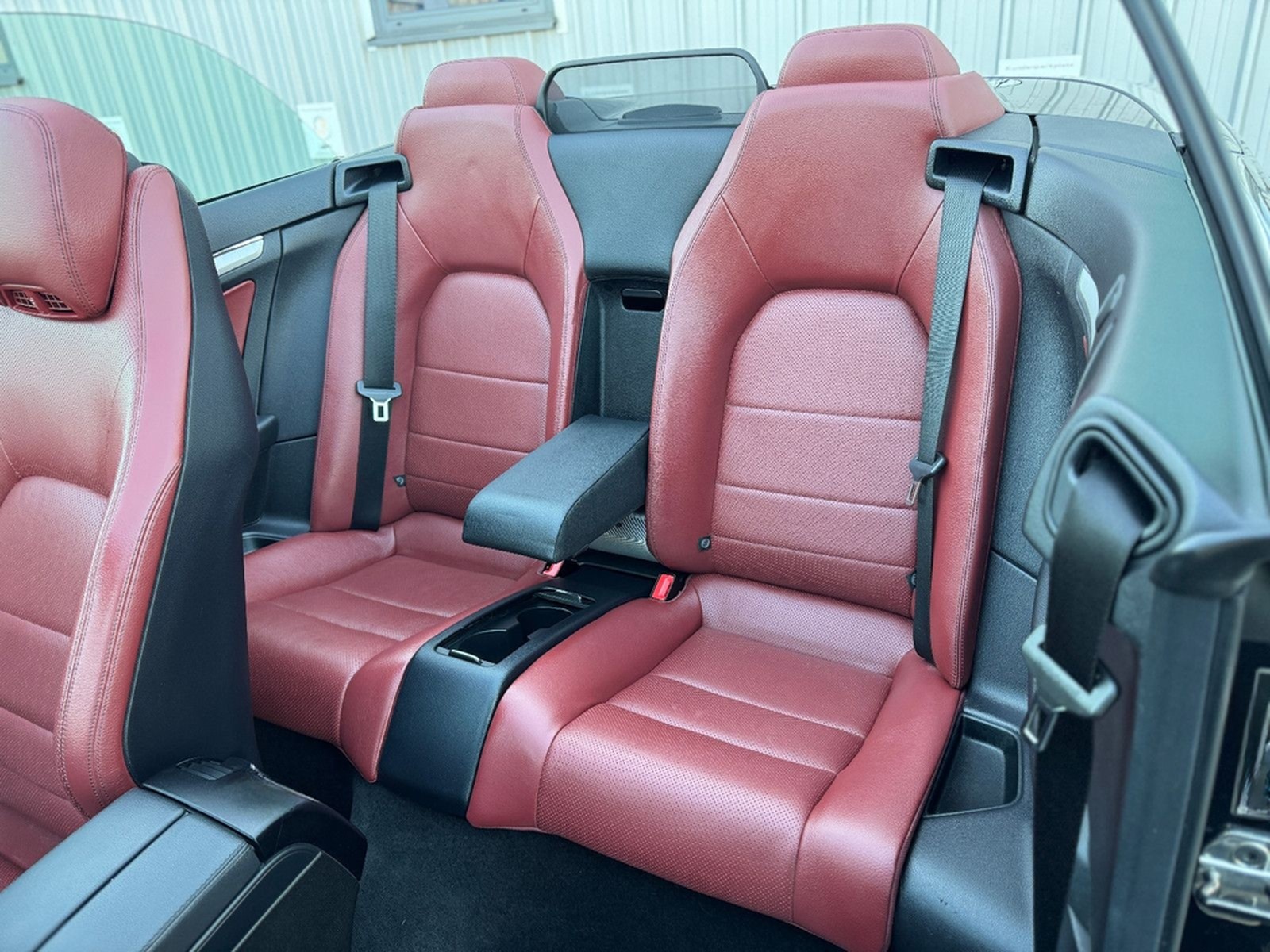 Mercedes-Benz E 250d Cabrio 7G-Tronic AMG Leder Sitz-Klima 1.H foto 14