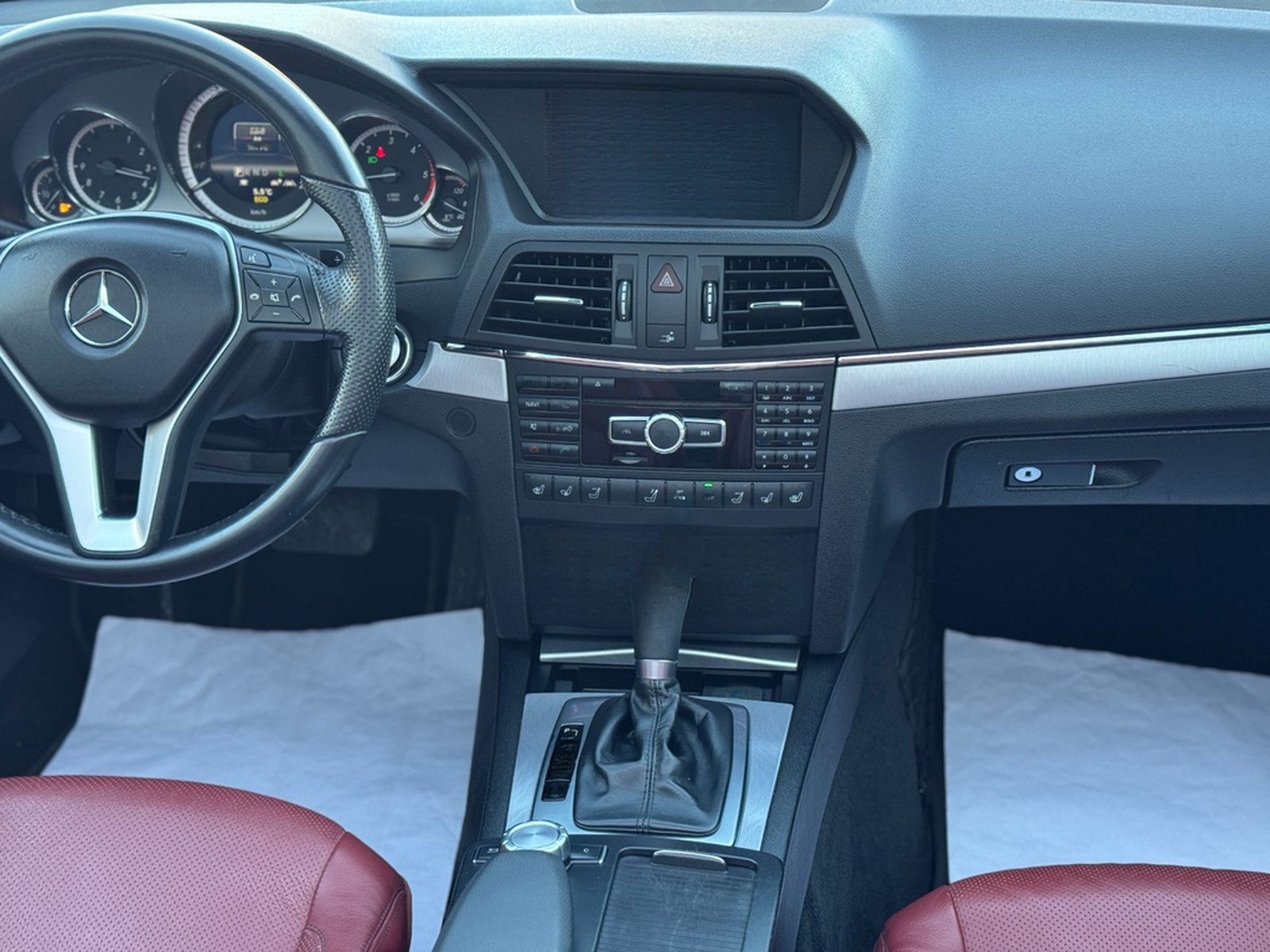 Mercedes-Benz E 250d Cabrio 7G-Tronic AMG Leder Sitz-Klima 1.H foto 21
