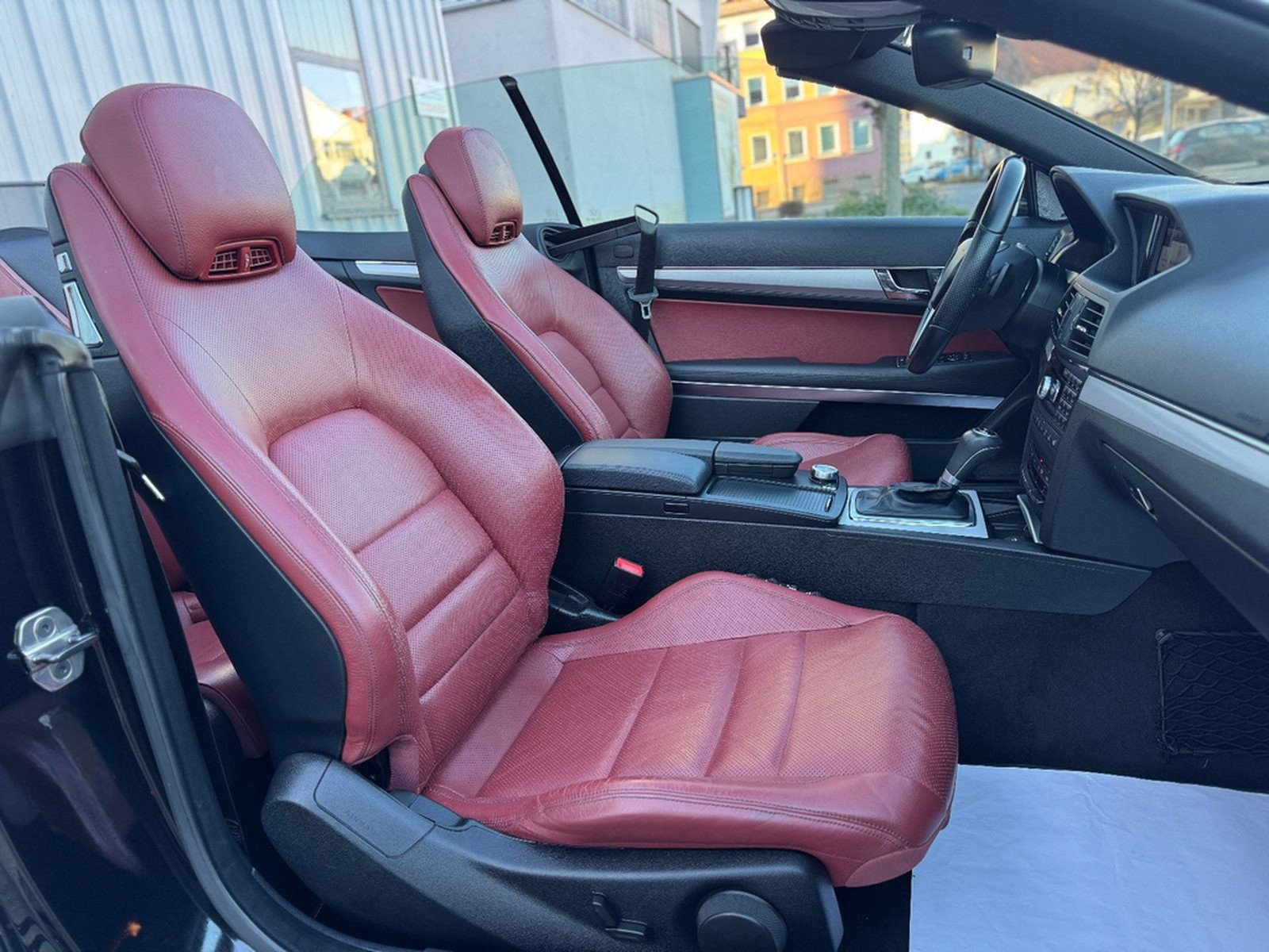 Mercedes-Benz E 250d Cabrio 7G-Tronic AMG Leder Sitz-Klima 1.H foto 39