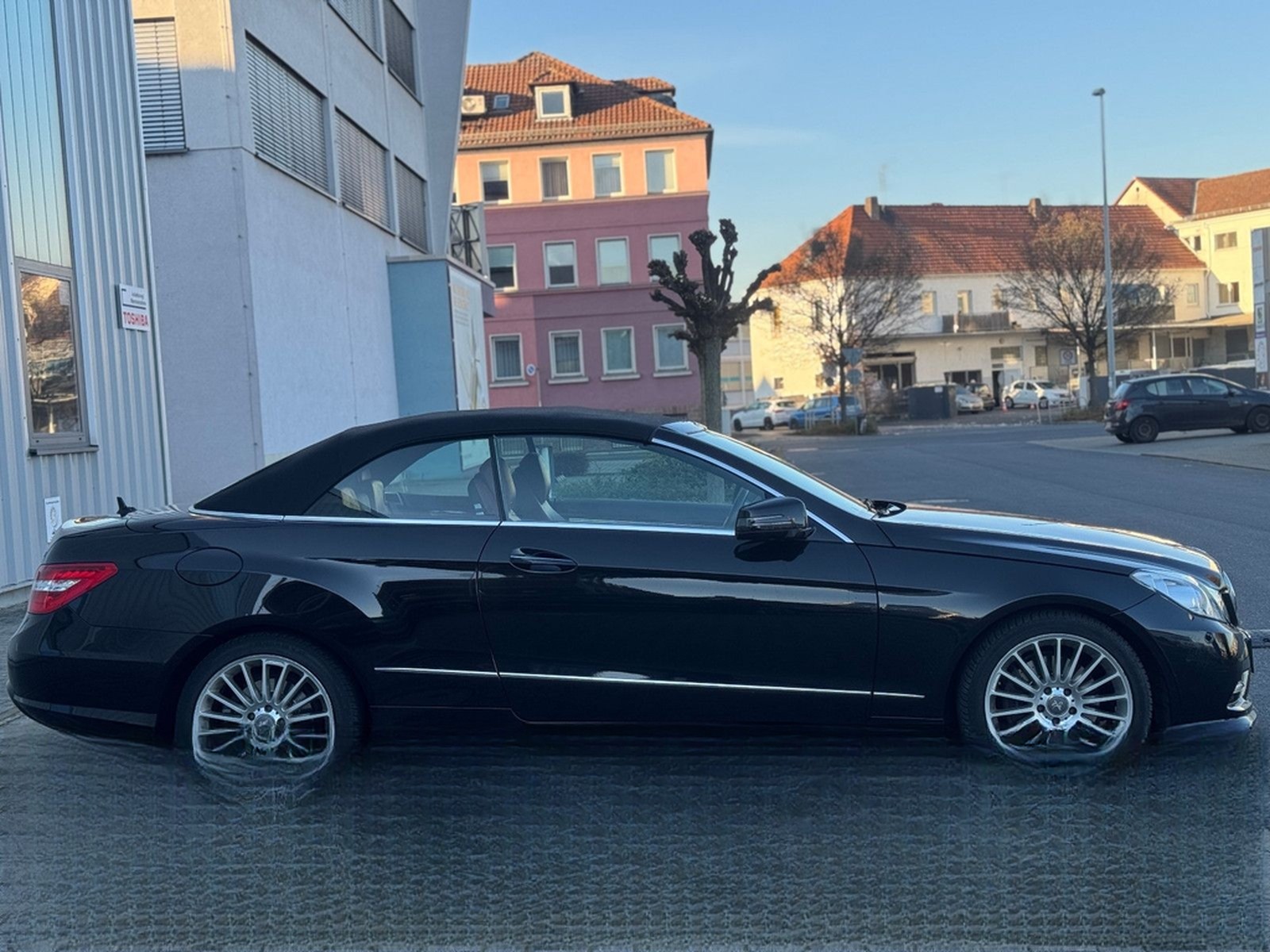 Mercedes-Benz E 250d Cabrio 7G-Tronic AMG Leder Sitz-Klima 1.H foto 43