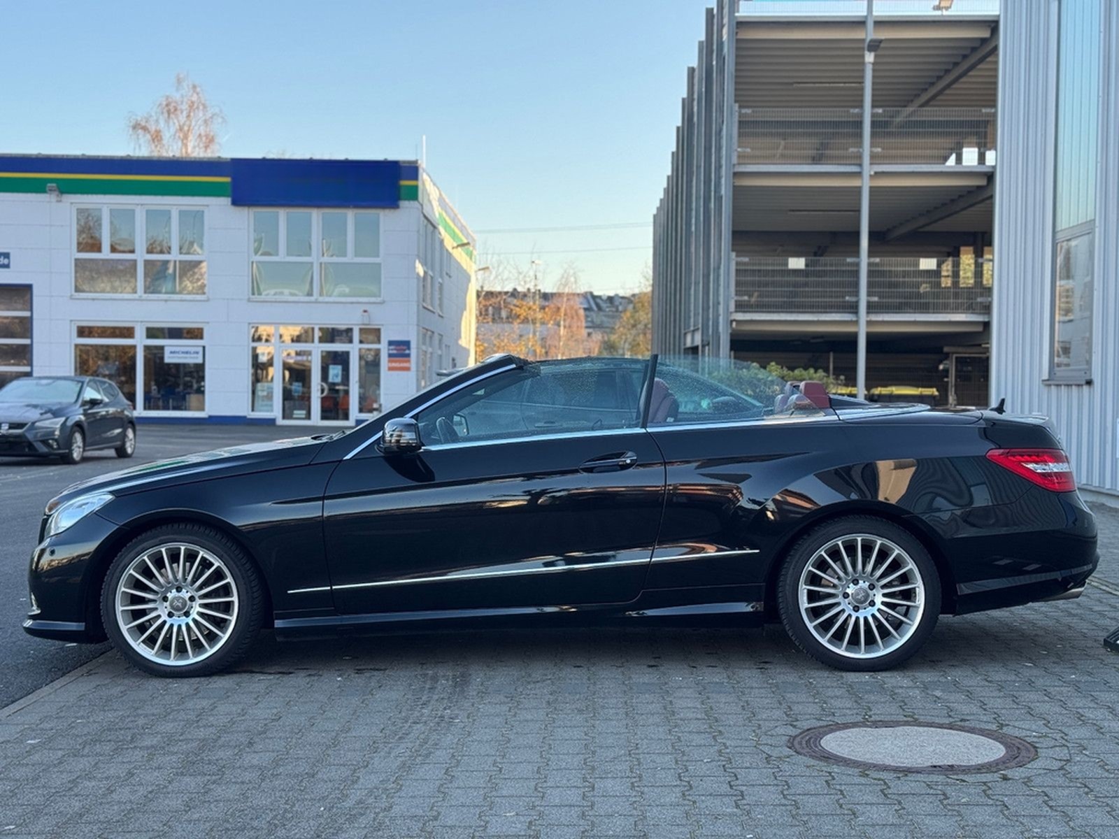 Mercedes-Benz E 250d Cabrio 7G-Tronic AMG Leder Sitz-Klima 1.H foto 6