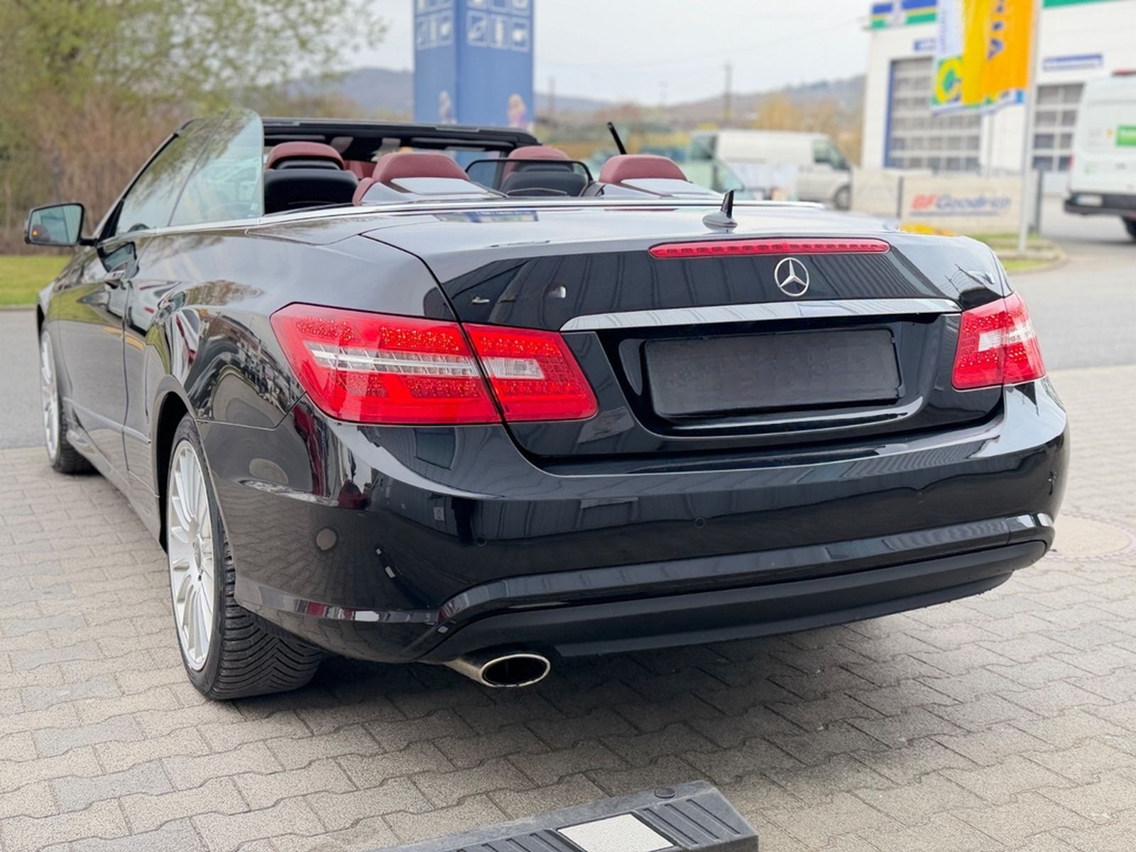 Mercedes-Benz E 250d Cabrio 7G-Tronic AMG Leder Sitz-Klima 1.H foto 9