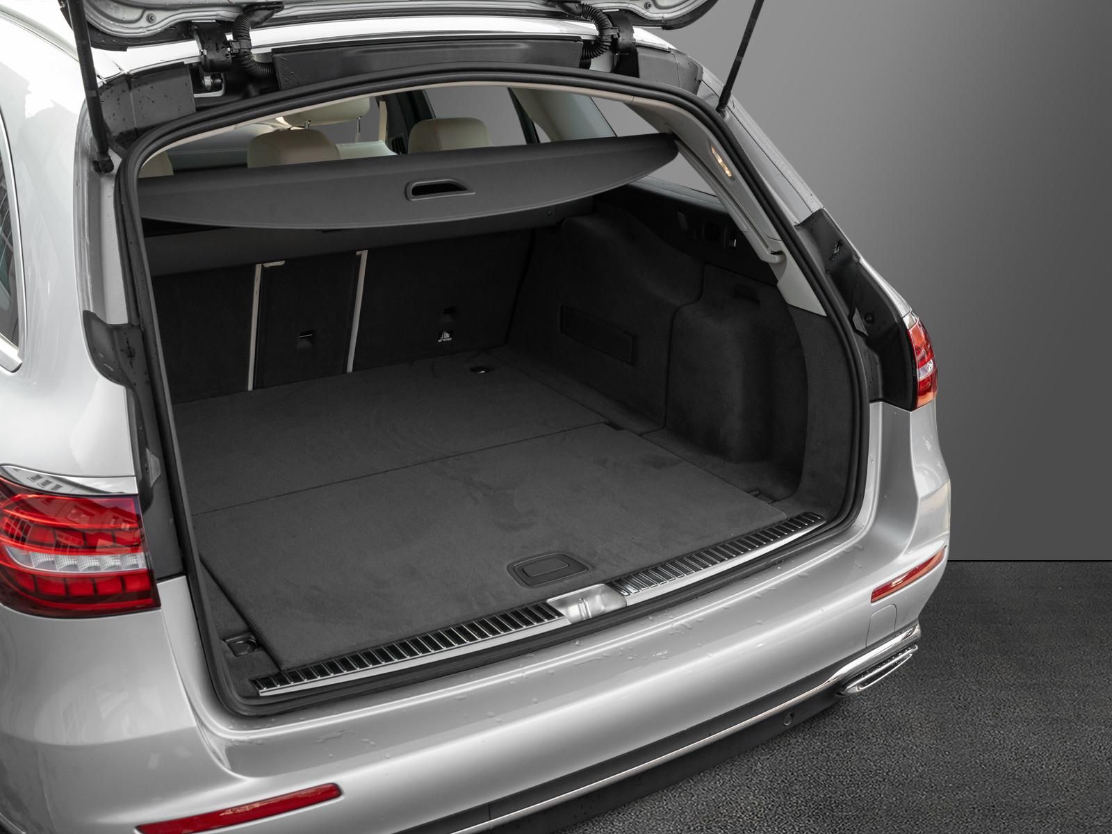 Mercedes-Benz E 300d T-Modell Exclusive Burmester 360° Luft foto 14