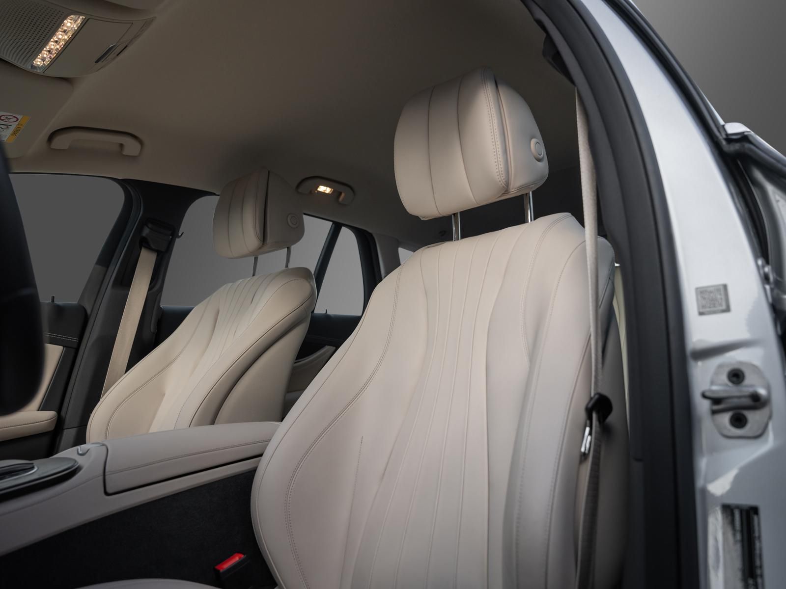 Mercedes-Benz E 300d T-Modell Exclusive Burmester 360° Luft foto 5