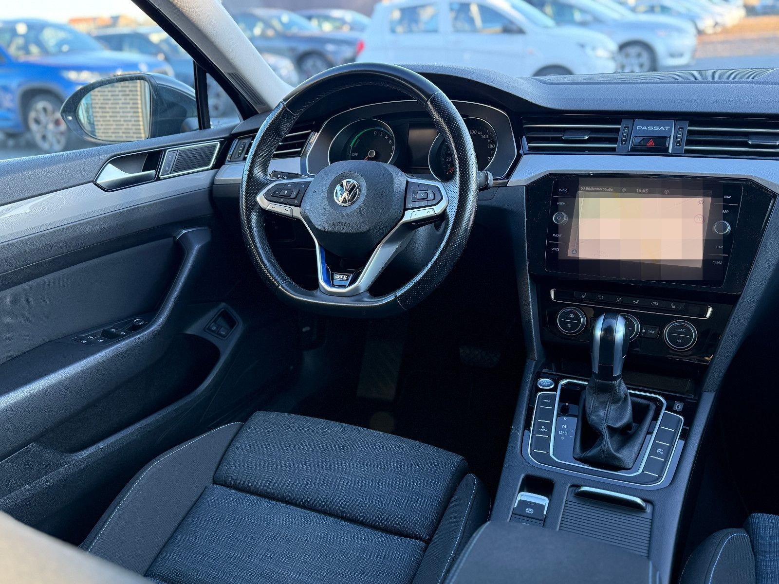 Volkswagen Passat Variant GTE*SHZ*NAVI*KAM*PDC*AHK*LED*ACC foto 23
