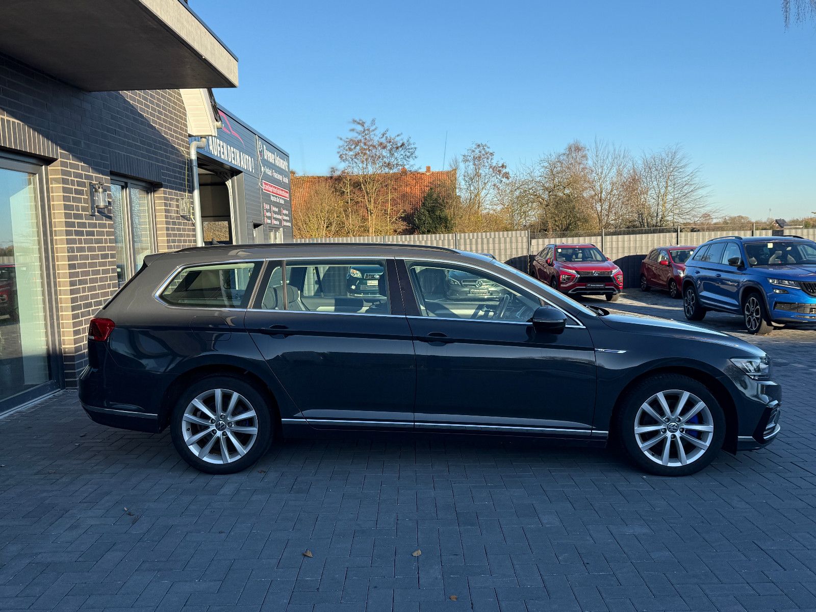 Volkswagen Passat Variant GTE*SHZ*NAVI*KAM*PDC*AHK*LED*ACC foto 4