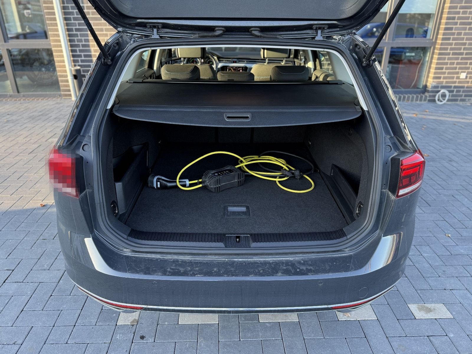 Volkswagen Passat Variant GTE*SHZ*NAVI*KAM*PDC*AHK*LED*ACC foto 9