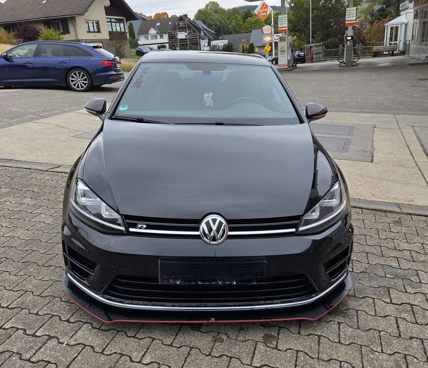 Volkswagen Golf VII R 2.0 TSI 4MOTION  foto 2