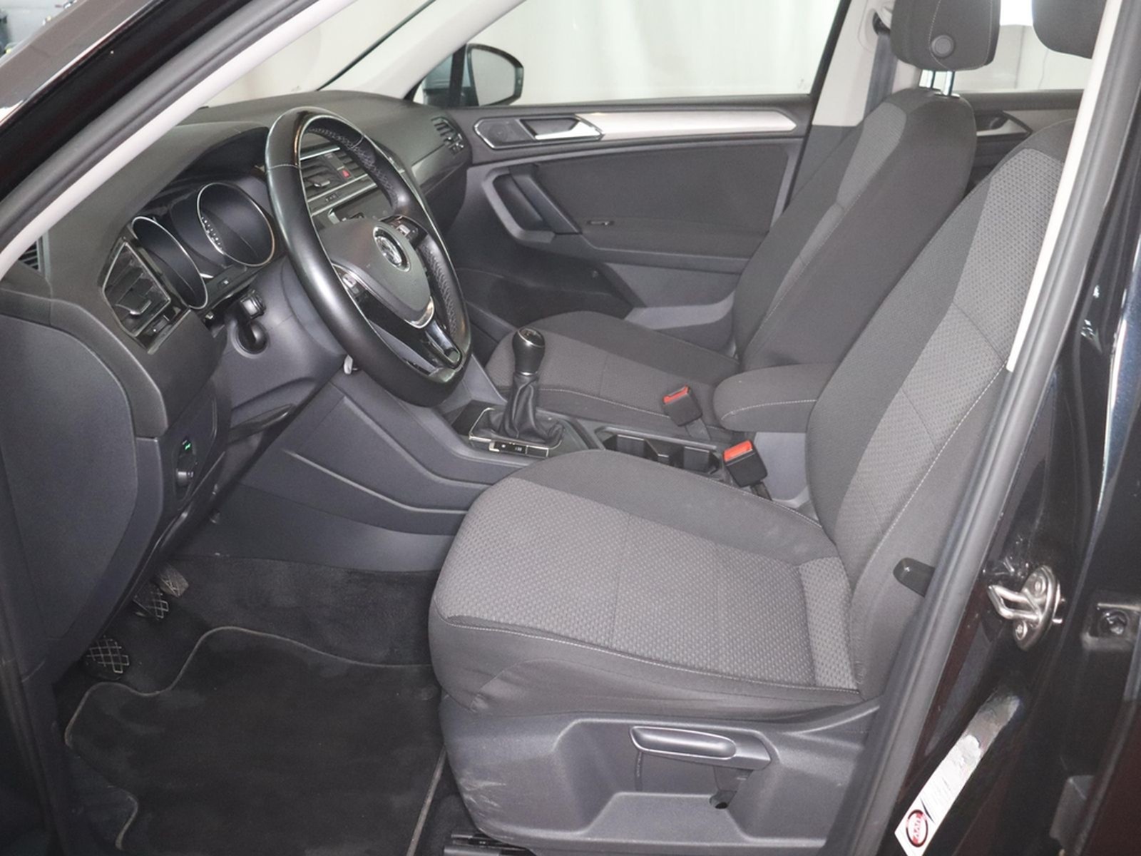 Volkswagen Tiguan Allspace 1.4TSI 237,-ohne Anzahlung AHK 7 foto 3