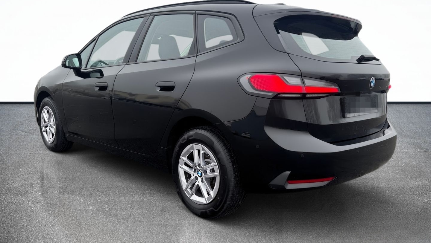 BMW 218 i Innovations-Paket Driving Assistant Plus C foto 4