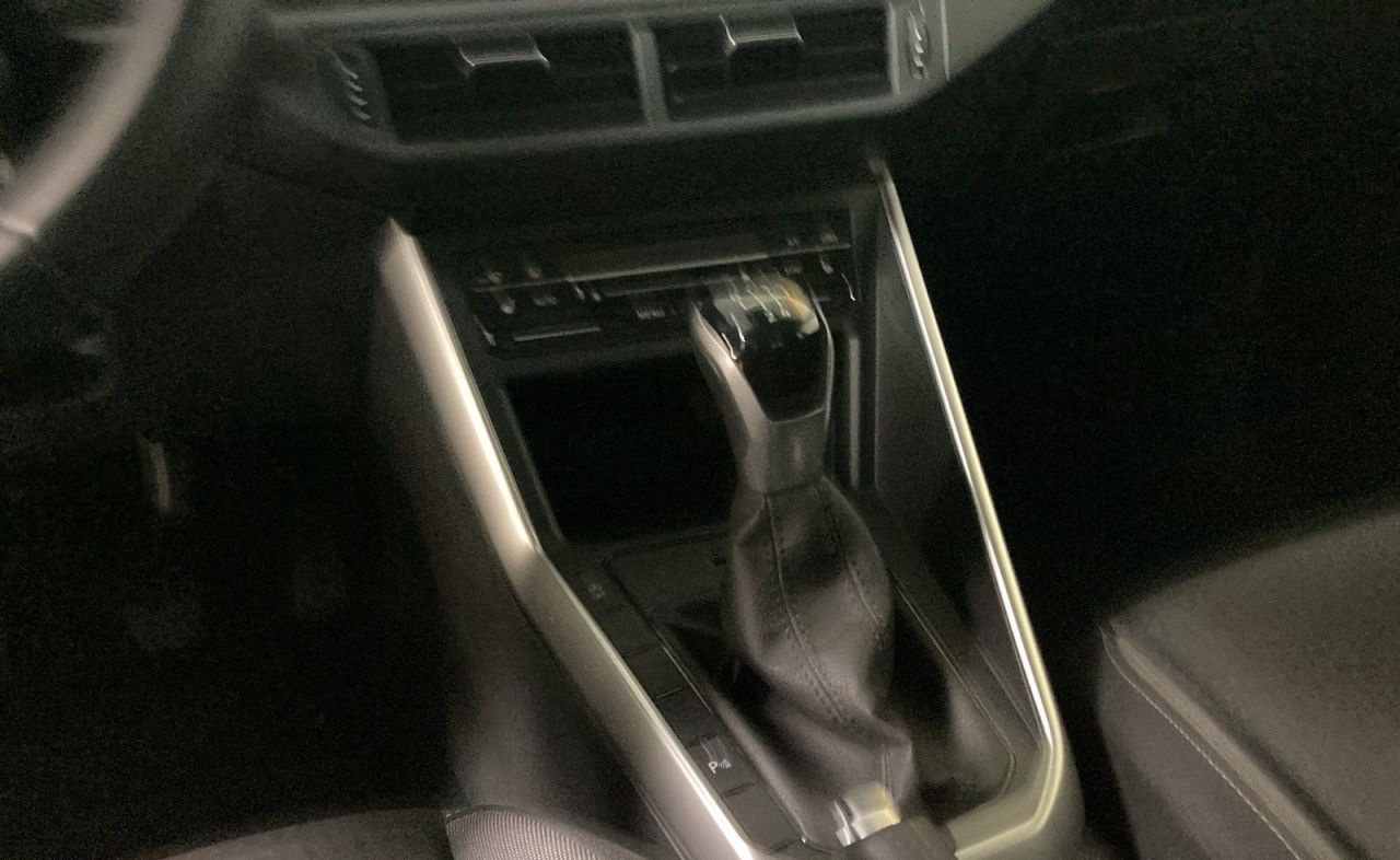 Volkswagen Taigo 1.0 TSI Life OPF+USB+DAB+MAL+EPH+SHZ+BAA+ foto 10