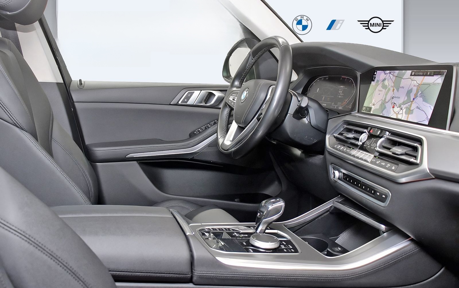 BMW X5 xDrive25d AHK HUD foto 4