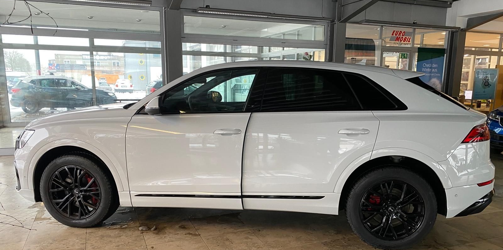 Audi SQ8 4.0 V8  B+O Matrix LED "22" LM Panoramadach foto 5