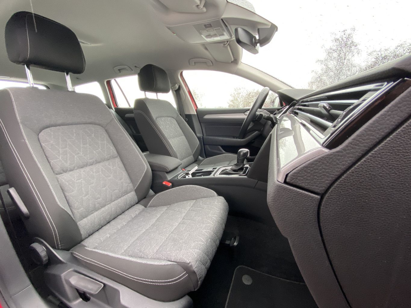 Volkswagen Passat Variant 2.0 TDI DSG BUSINESS NAVI+LED+KAM foto 12