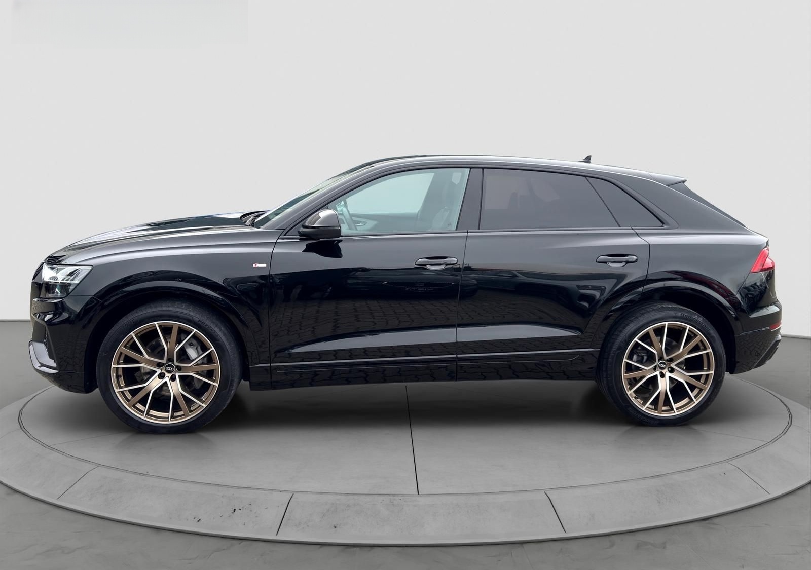 Audi Q8 50 TDI*QUATTRO*S-LINE*SH*360*BANG&OLUFSEN*HUD foto 5