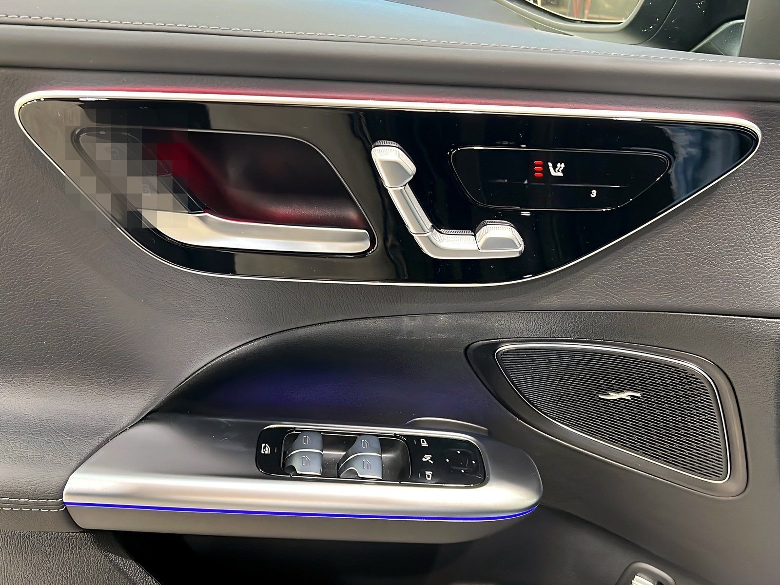 Mercedes-Benz C 200 d AMG+LED+NIGHT+Ambi+Memo+Pano+TotW+360° foto 13