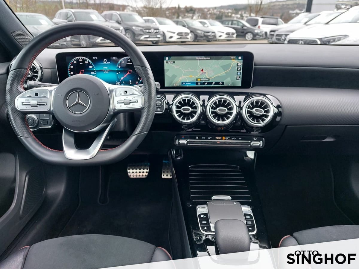 Mercedes-Benz A 250 4matic AMG Pano+Night+LED+Rü Kam+Ambiente+ foto 17