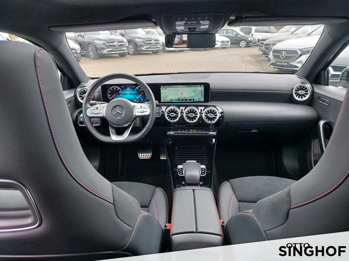 Mercedes-Benz A 250 4matic AMG Pano+Night+LED+Rü Kam+Ambiente+ foto 18