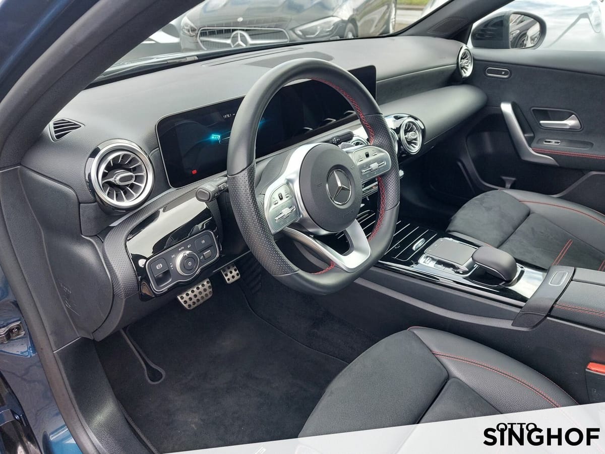 Mercedes-Benz A 250 4matic AMG Pano+Night+LED+Rü Kam+Ambiente+ foto 9
