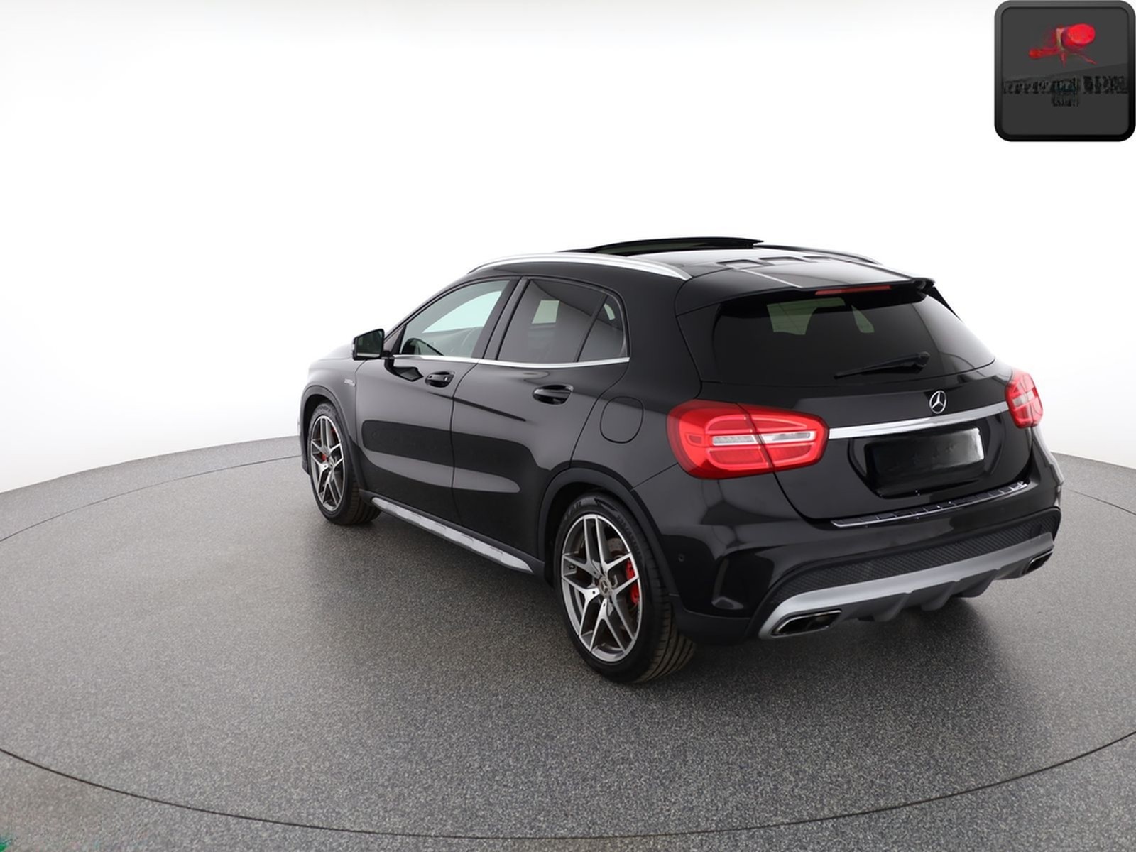Mercedes-Benz GLA 45 AMG 4M EXKLUSIV KAMERA,COMAND,MEMORY,PANO foto 3