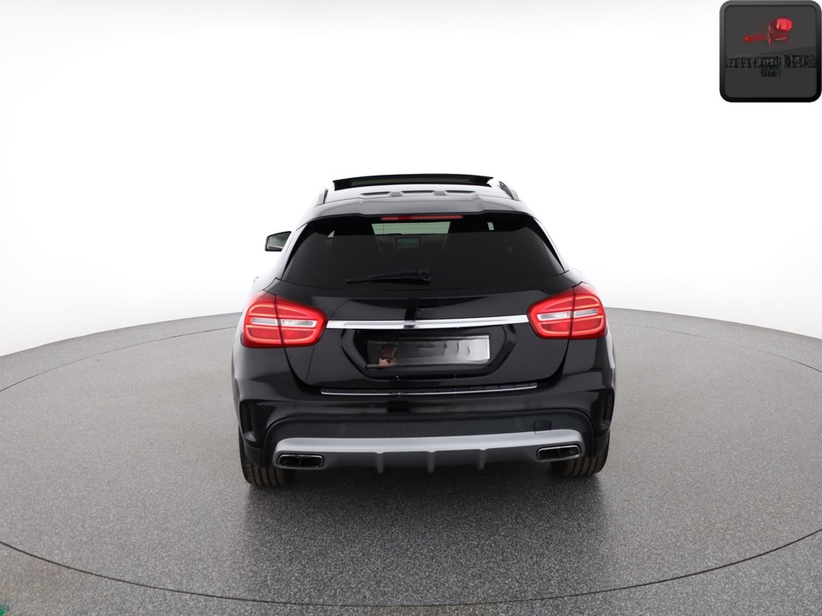 Mercedes-Benz GLA 45 AMG 4M EXKLUSIV KAMERA,COMAND,MEMORY,PANO foto 4