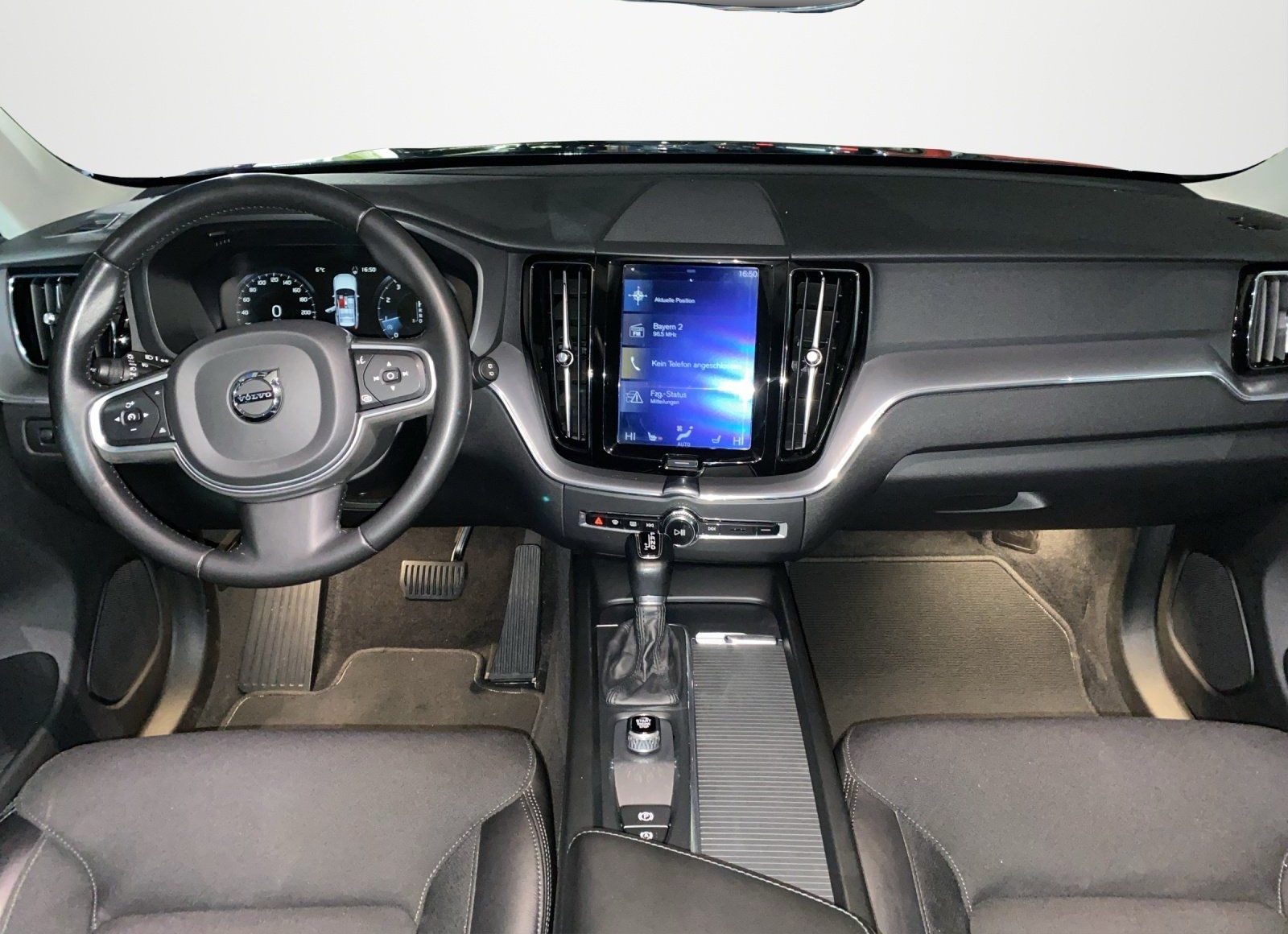 Volvo XC60 T4 Momentum ACC+LED+Navi+SHZ+Winterp.+LM foto 8