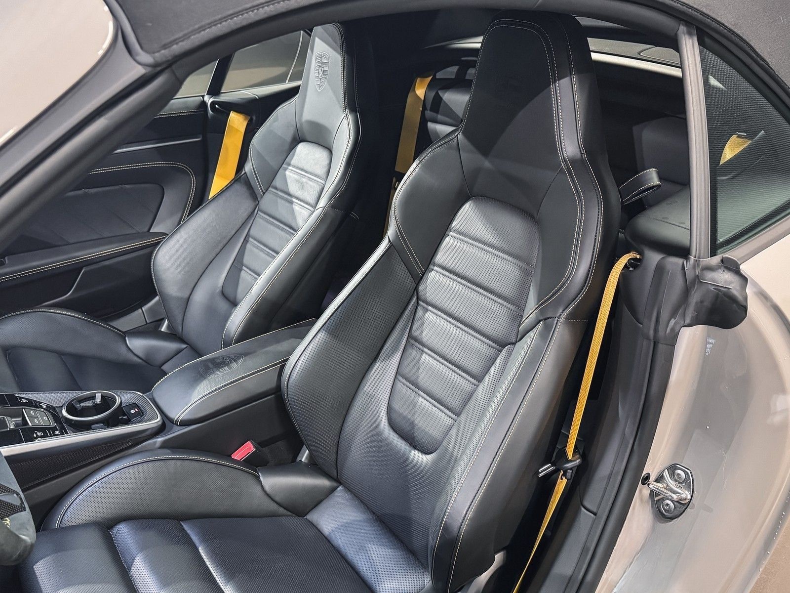 Porsche 911 Turbo S Cabrio AeroKit+Burmester+Carbon foto 12