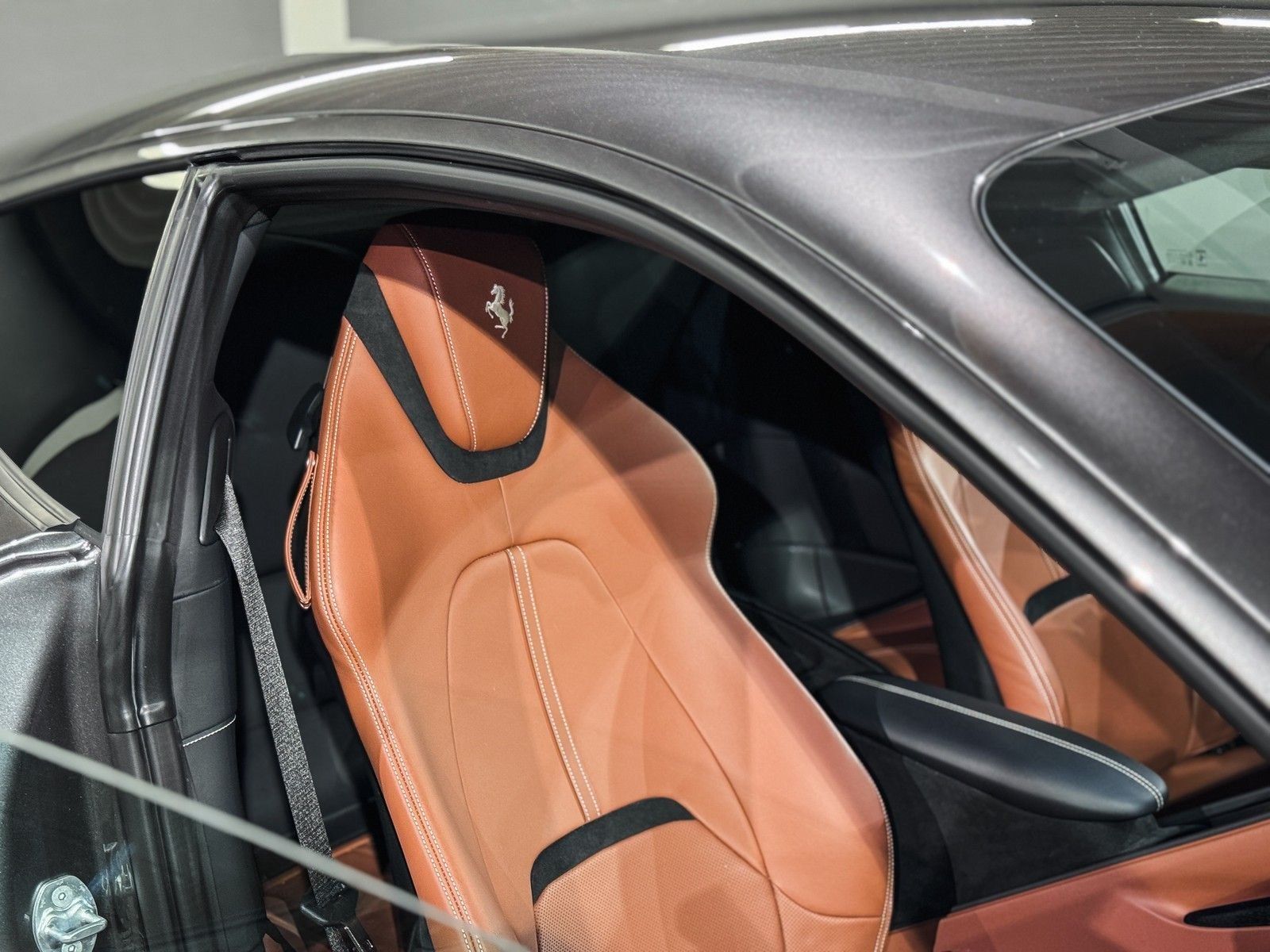 Ferrari Roma Magneride+ADAS-Paket+Beif-Display foto 22