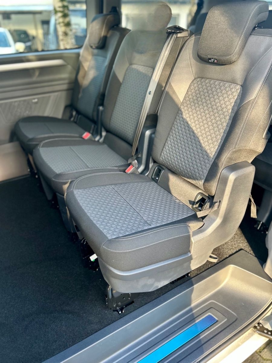 Volkswagen T7 Caravelle LIFE *4MOTION*DSG*AHK*9-SITZE foto 16