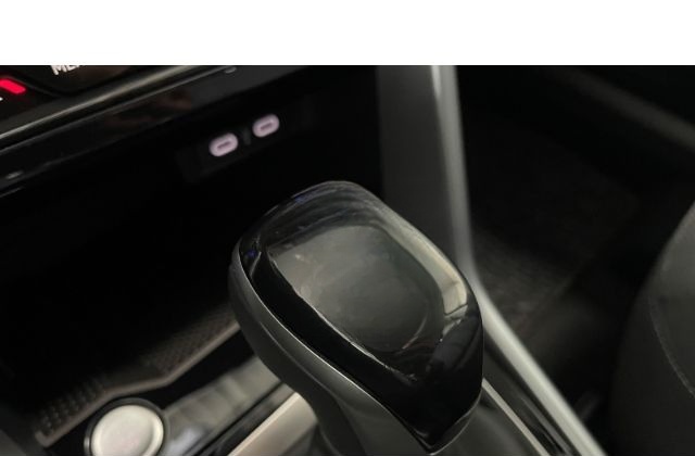 Volkswagen T-Roc Prime 1.5 TSI Navi Keyless LED Kamera ACC  foto 21