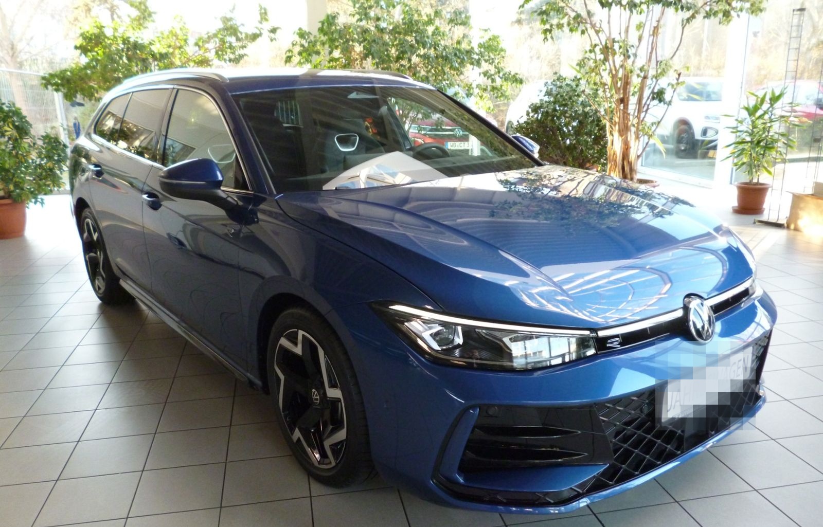 Volkswagen Passat Variant 2.0 TDI/DSG*R-line*MATRIX*AZV*HuD foto 3