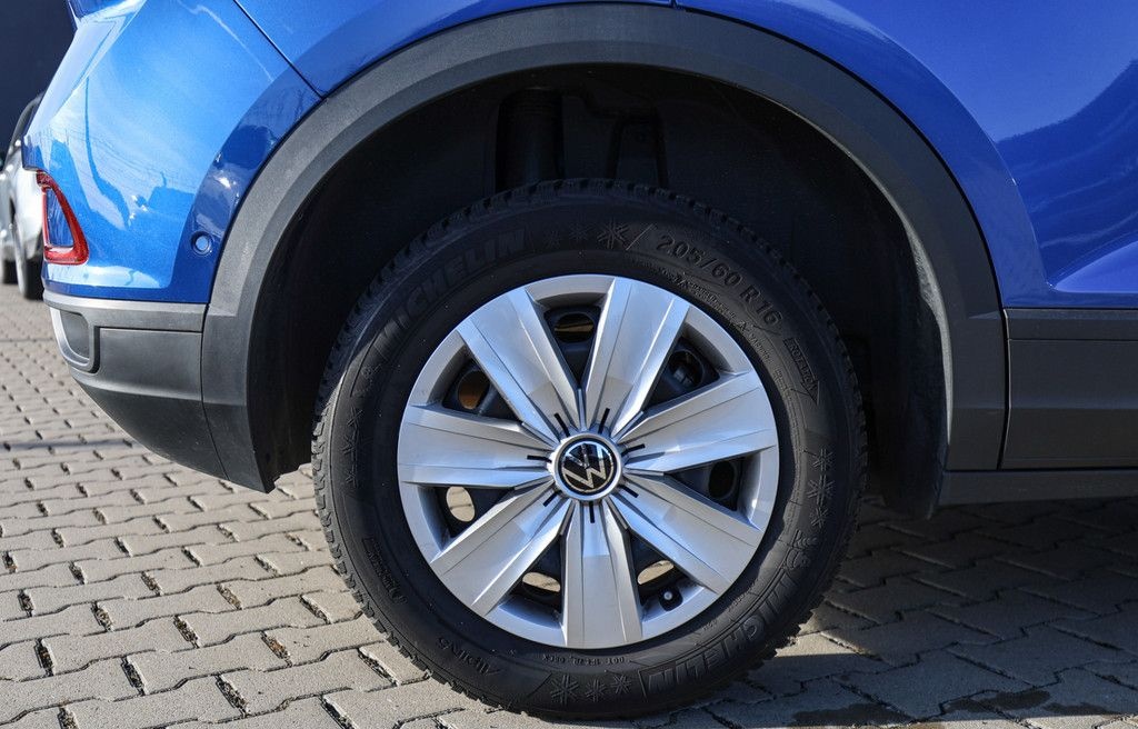 Volkswagen T-Roc Goal 1.0 l TSI ACC LED NAVI SPURH. SPURW. foto 9