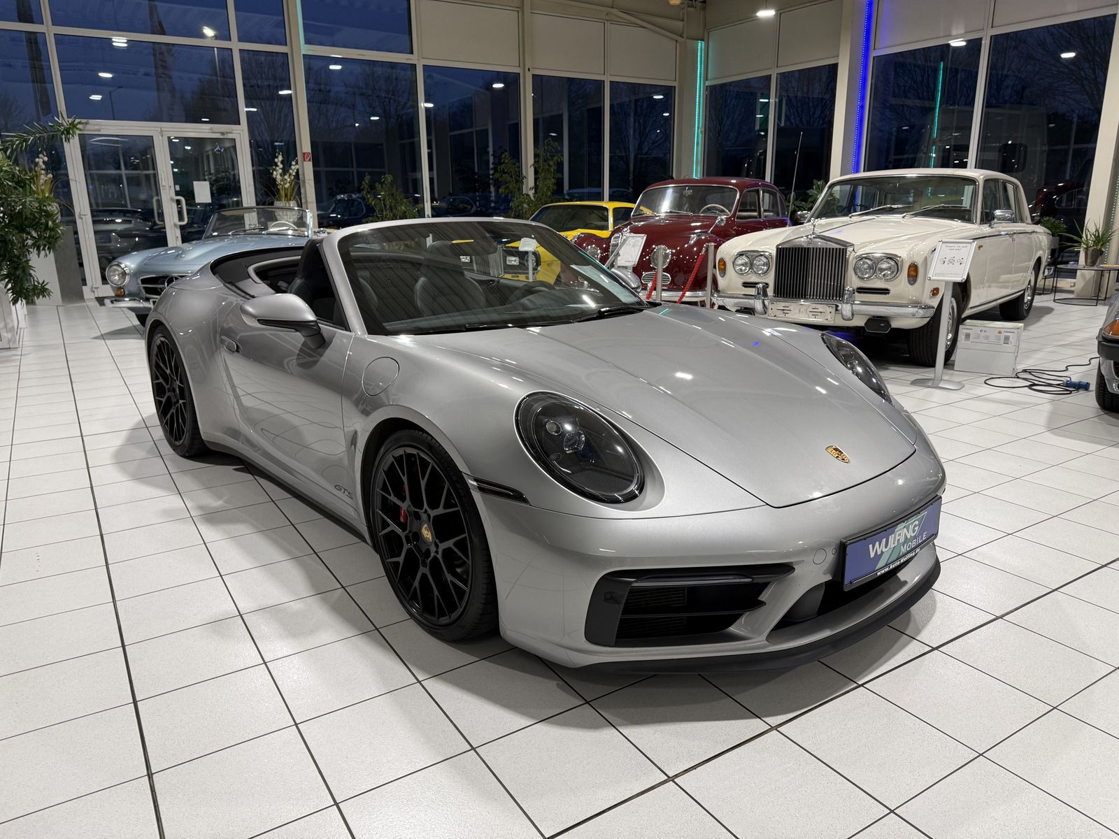 Porsche 911 (992) Carrera GTS PDK Cabriolet NAVI BOSE LE foto 2